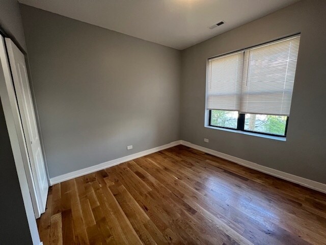 Foto del edificio - 7113 S Bennett Ave