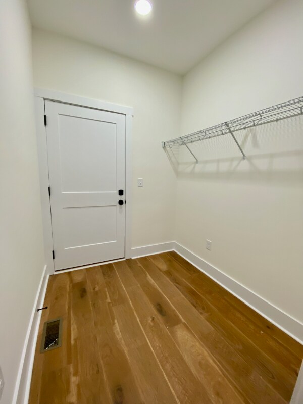 Foto del edificio - 503 Cottage Wy