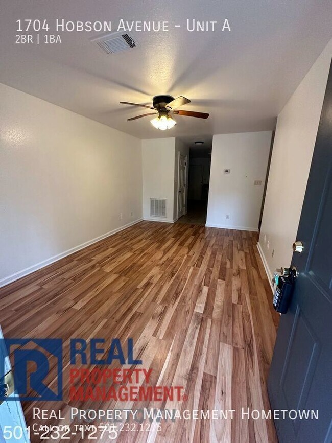 Building Photo - HALF OFF FIRST MONTH RENT SPECIAL!!
