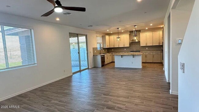 Foto del edificio - 13426 W Eagle Feather Rd