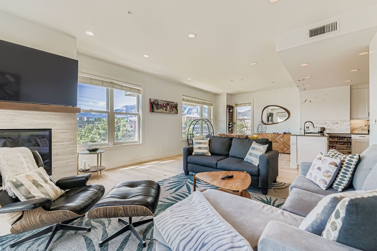 Foto principal - Flatiron View 2BR with Rooftop Pool