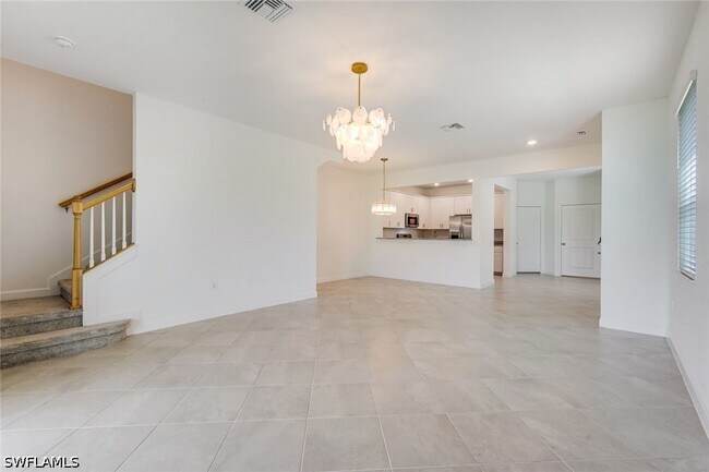 Building Photo - 14159 Gardeners Wy