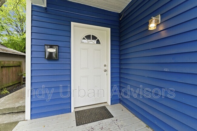 Foto del edificio - 1441 E 11th St