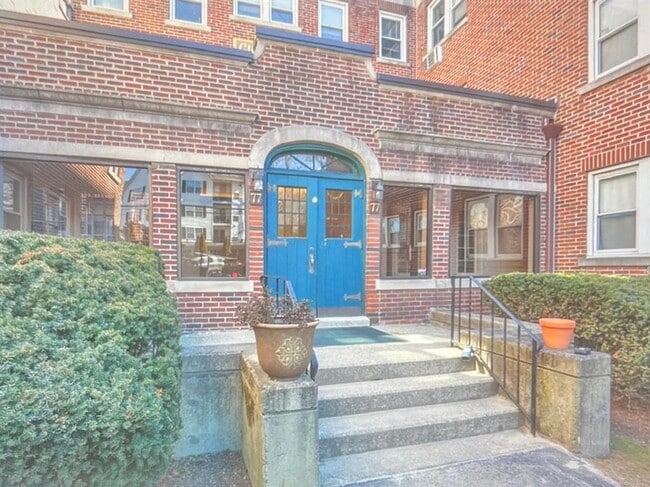 Building Photo - 77 Glenbrook Rd