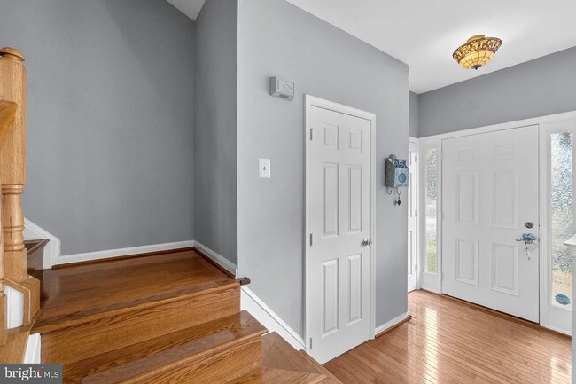 Entrada (baño adicional) - 2478 Wheat Meadow Cir
