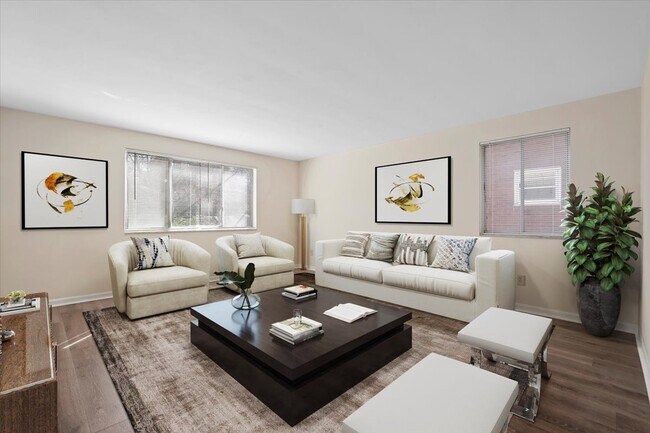 Foto del edificio - 3555 McClure Ave