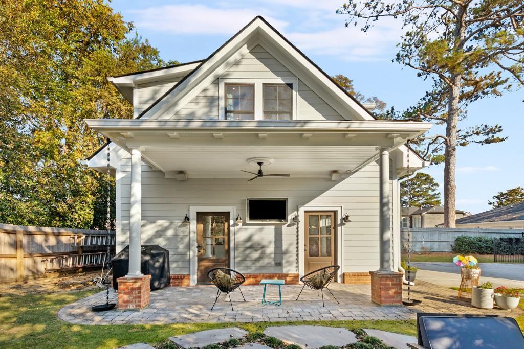 Primary Photo - 196 E Wesley Rd NE