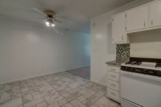 Foto del edificio - 10252 Foxfire Terrace