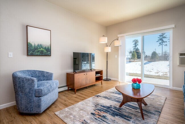 Foto del edificio - Tall Pines Estates LLC