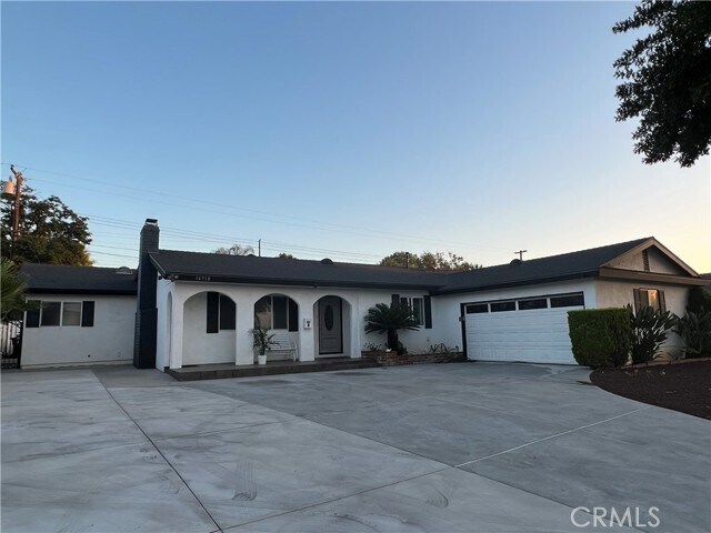 Foto principal - 16518 Mcwood St