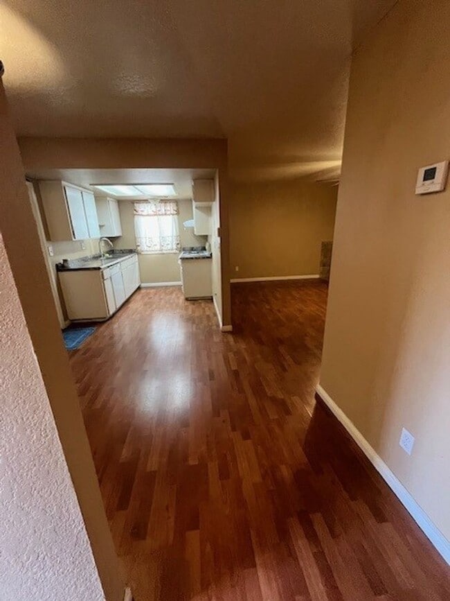 Foto del edificio - Coming Soon!