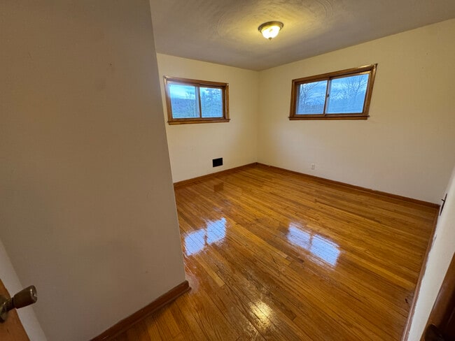 Foto del edificio - 232 Boswell Hill Rd