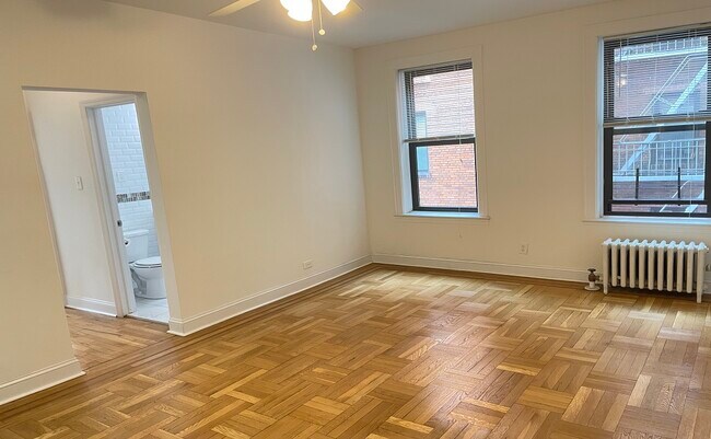 Building Photo - 4141 41st St