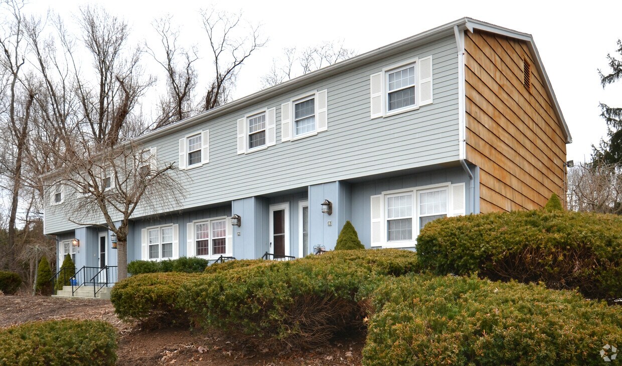 Foto del edificio - Williamsburg Townhomes
