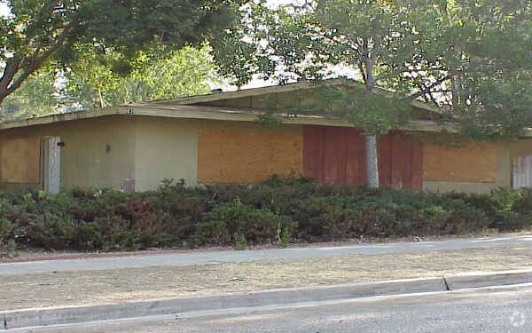 Building Photo - 861 Prescott Way