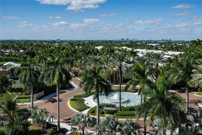 Foto del edificio - 445 Grand Bay Dr