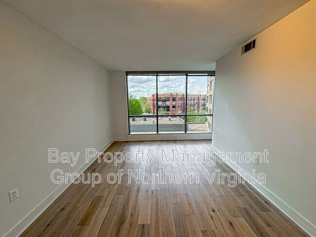 Foto del edificio - 2001 15th St N