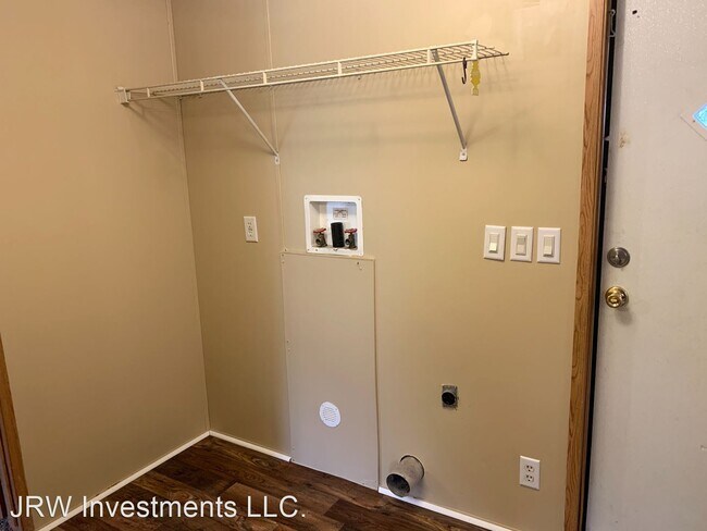 Foto del edificio - 3 br, 1 bath House - 3613 Central Circle