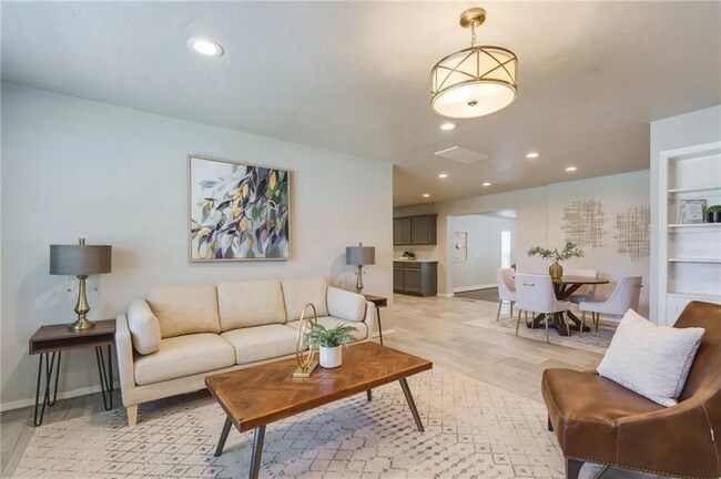 Foto del edificio - 1501 Carlton Way