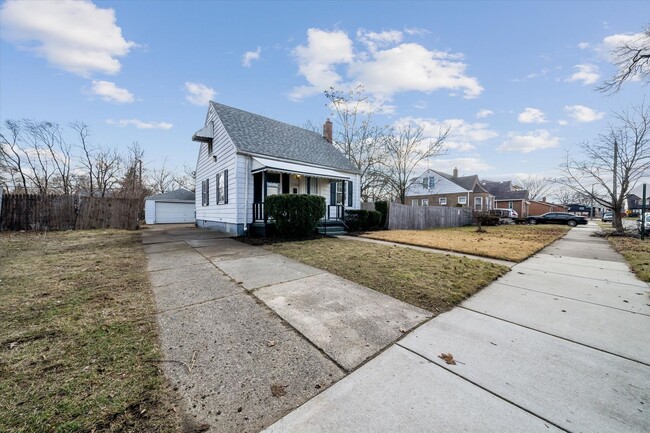 Foto del edificio - 3 Bedroom Bungalow - West Side