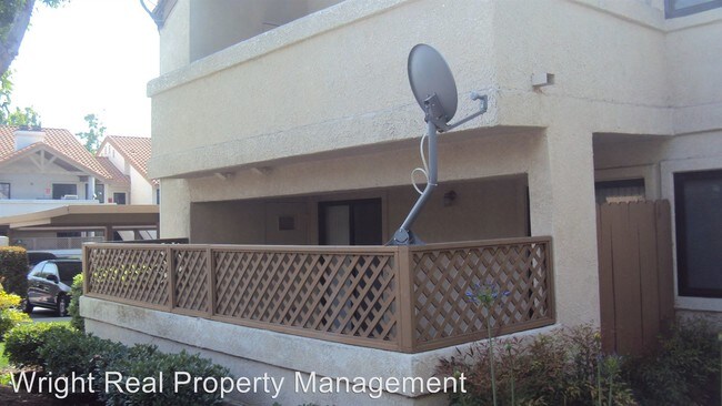 Building Photo - 8331 Vineyard Ave