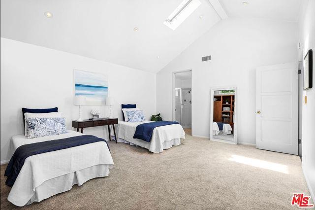 Foto del edificio - 11351 Waterford St