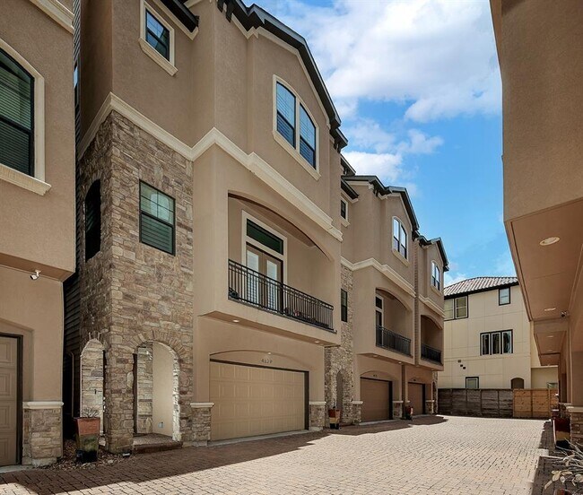 Foto del edificio - 4629 Crawford St