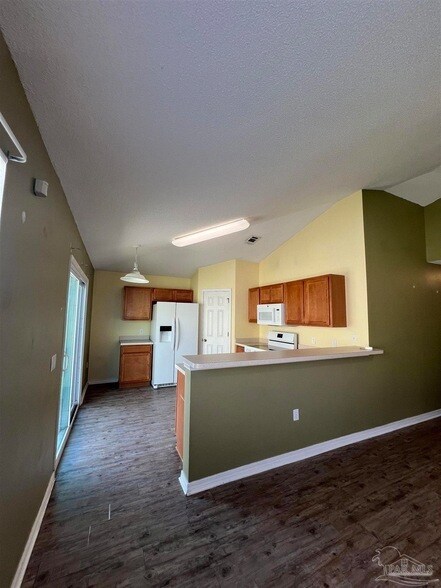 Foto del edificio - 120 Nivana Dr