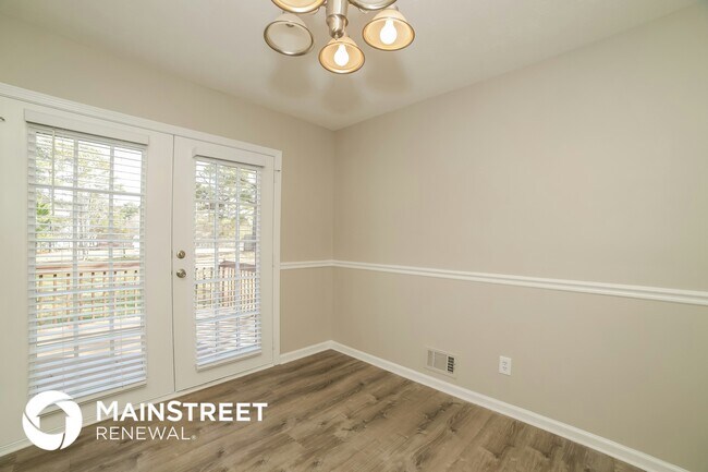 Foto del edificio - 499 Woodland St