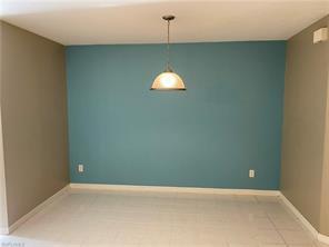 Foto del edificio - 785 105th Ave N