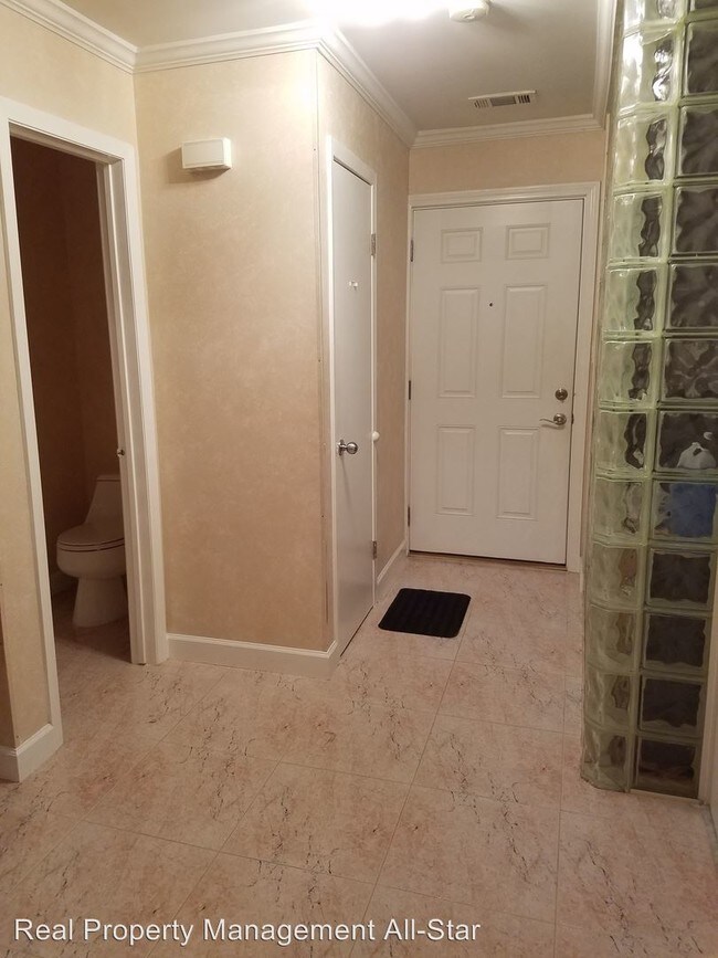 Foto del edificio - 3 br, 2.5 bath House - 1096 Schmidt Lane