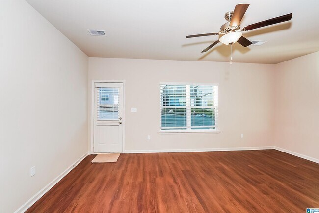 Foto del edificio - 6055 Rainbow Row