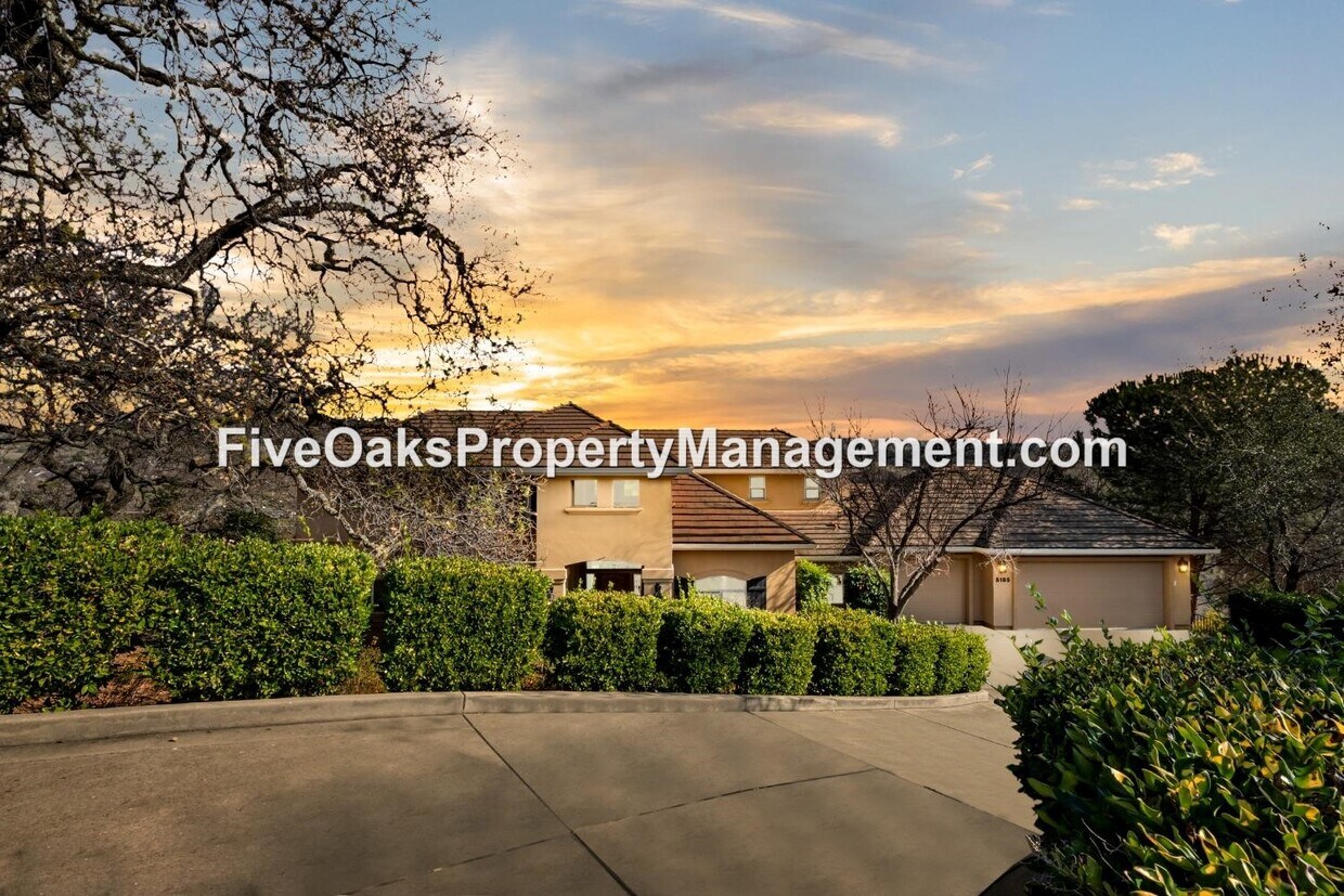 Foto principal - 5185 Mertola Dr