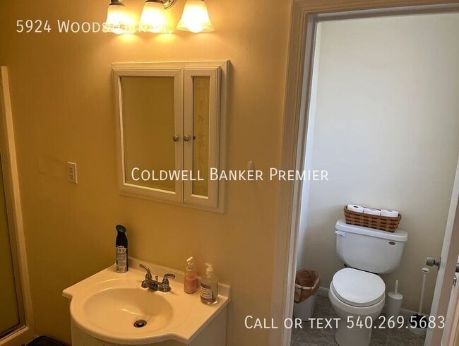 Building Photo - 5924 Woodstock Ct