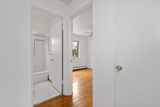 1 - 356 Probasco St