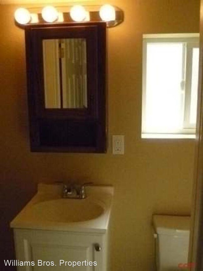 Foto del edificio - 1 br, 1 bath House - 135 N. Pacific #C