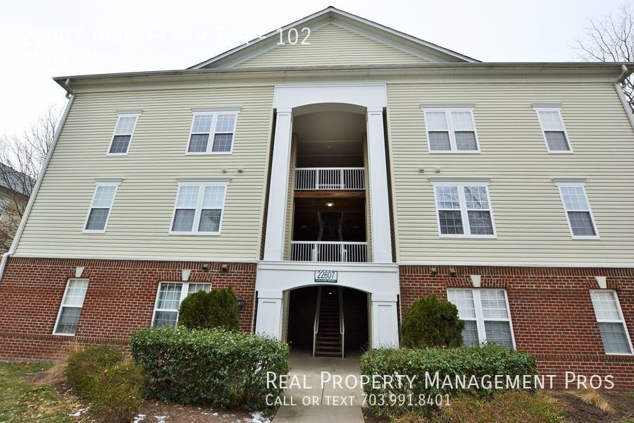 22607 Blue Elder Terrace Unit 102, Brambleton, VA 20148 Condo for