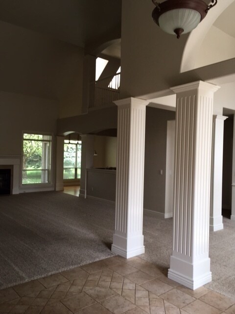 Foto del edificio - 576 E Riverchase Way