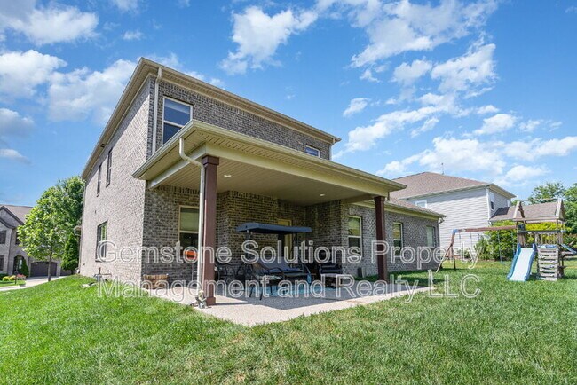 Foto del edificio - 76 Molly Bright Ln