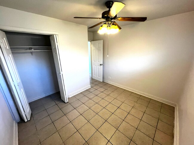 Foto del edificio - 9136 S Anthony Ave