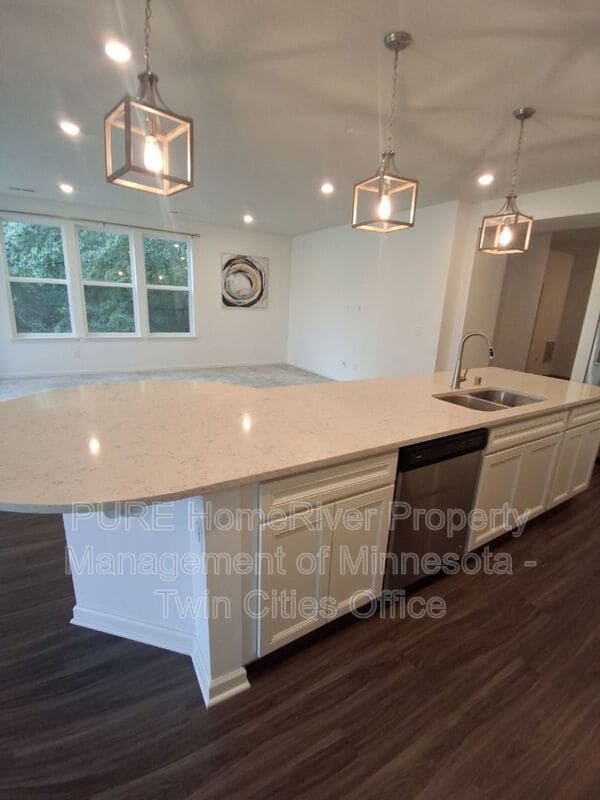 Building Photo - 4739 Schilling Ct