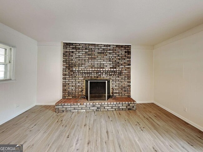 Building Photo - 3908 Bellair Dr