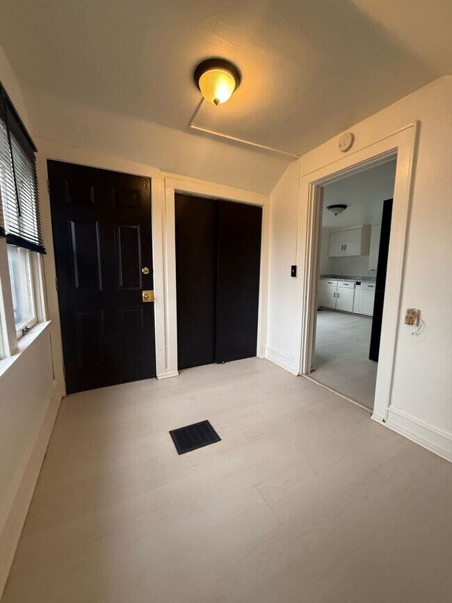 Foto del edificio - 5116 N 32nd St
