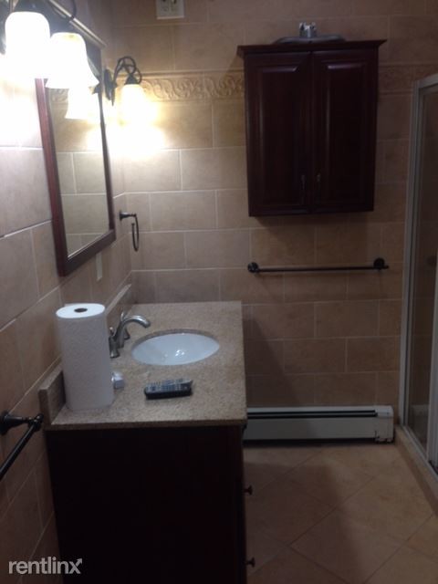 Foto del edificio - 1 br, 1 bath House - 274 Madison St