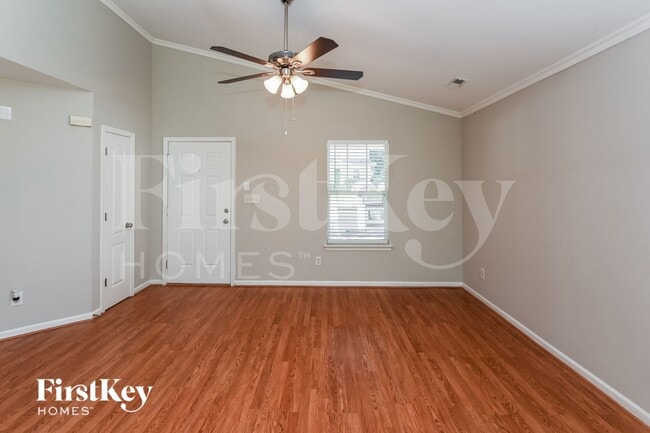 Foto del edificio - 4310 Cochran Farm Ln