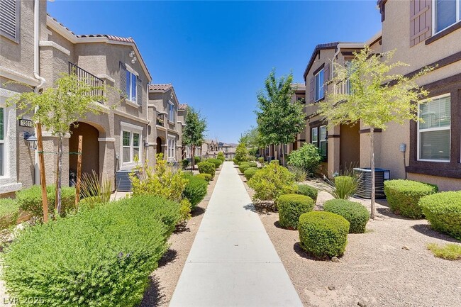 Building Photo - 1193 Narrow Gorge Ct