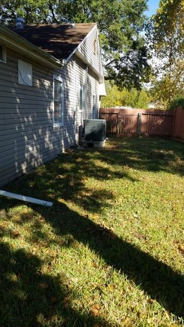 Building Photo - 315 Rustic Dr
