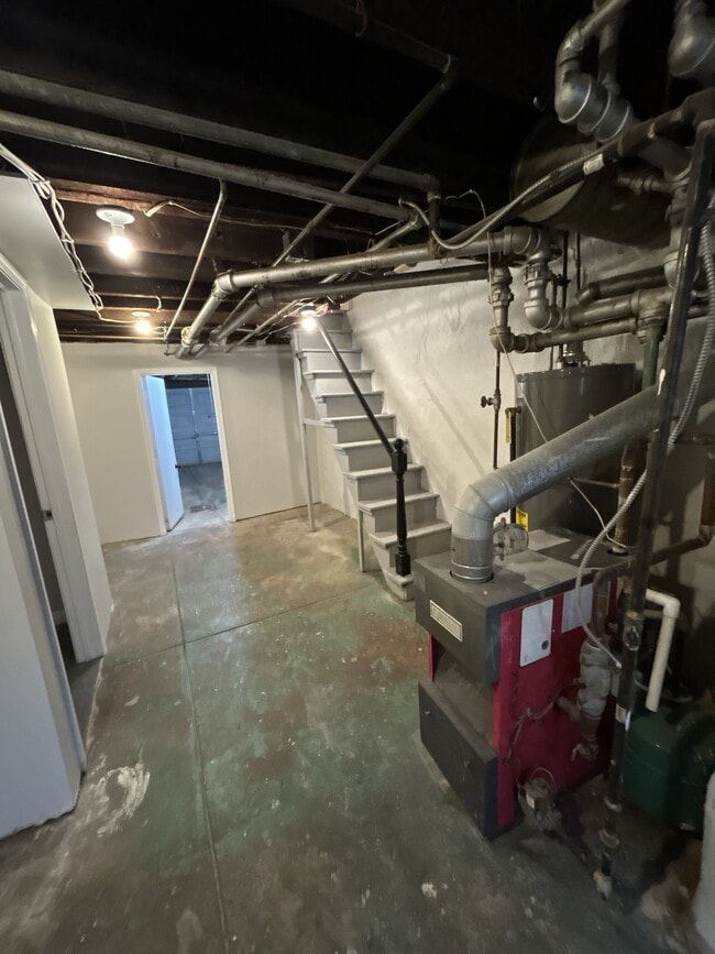 Building Photo - 4129 Greeby St