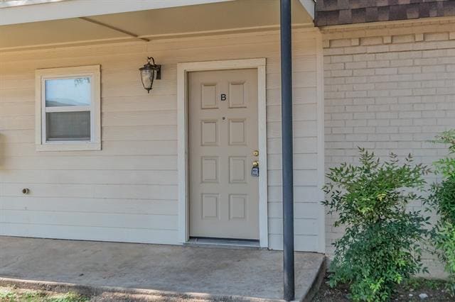 Building Photo - 6616 Berke Pl