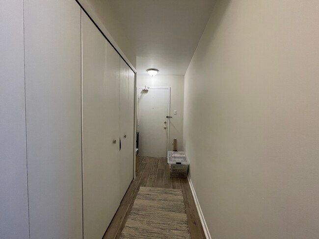 Foto del edificio - 2909 N Sheridan Rd